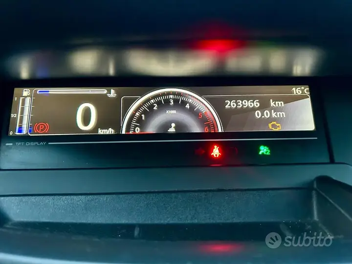 Renault Scenic 2015 photo 3