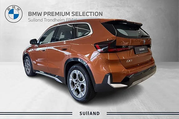 BMW Ix1 2025 photo 3