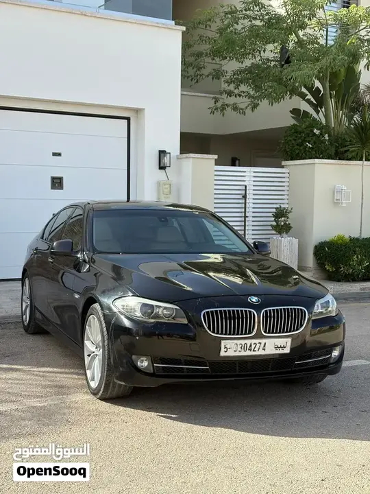 BMW 5 Series 2011 photo 3