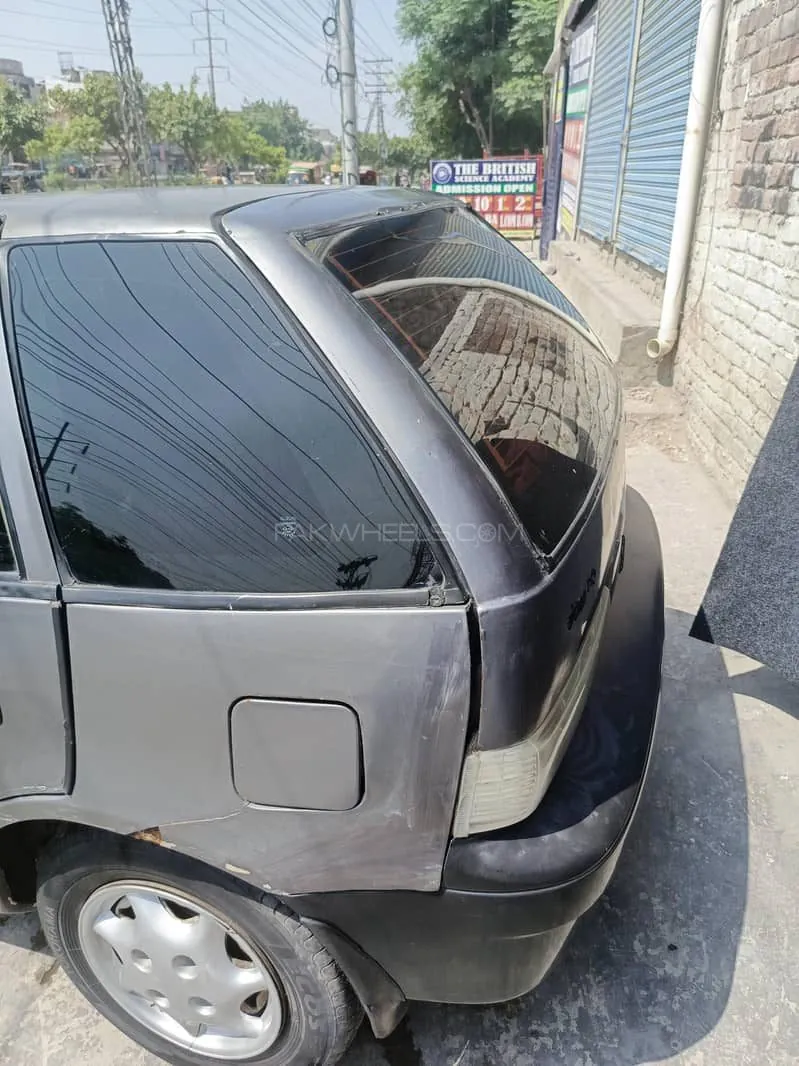 Suzuki Cultus