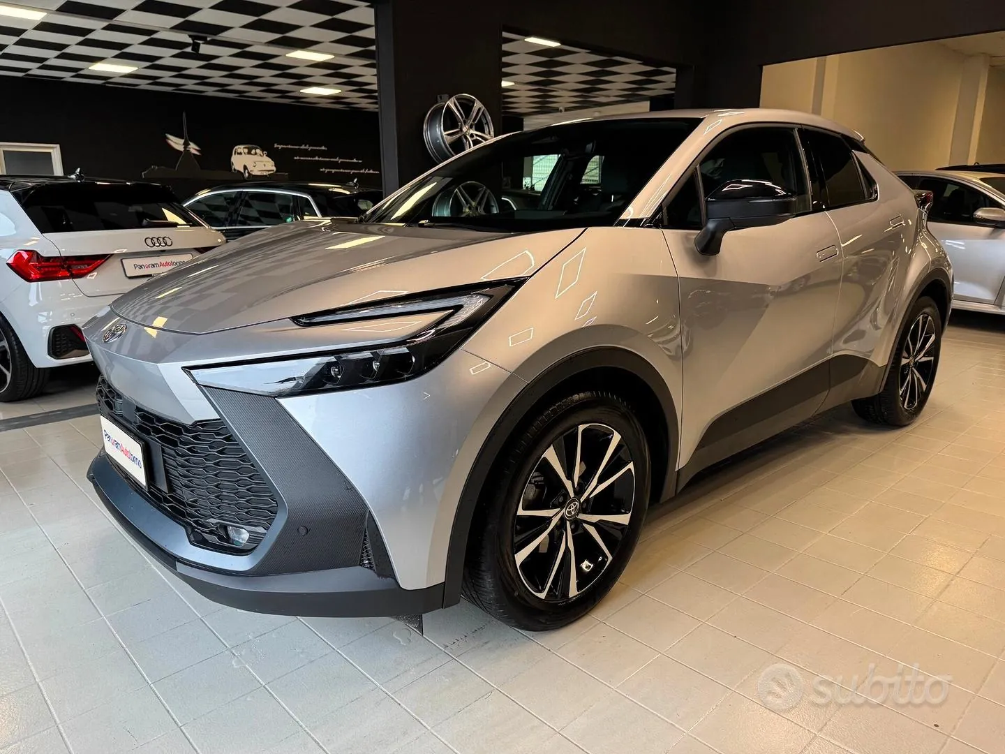 Toyota C-Hr 2025 photo 2