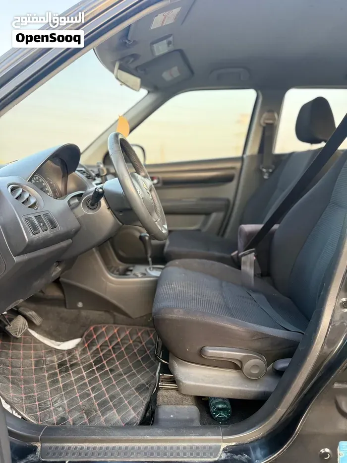 Suzuki Swift 2009 photo 4