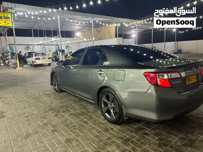 Toyota Camry 2014 photo 2
