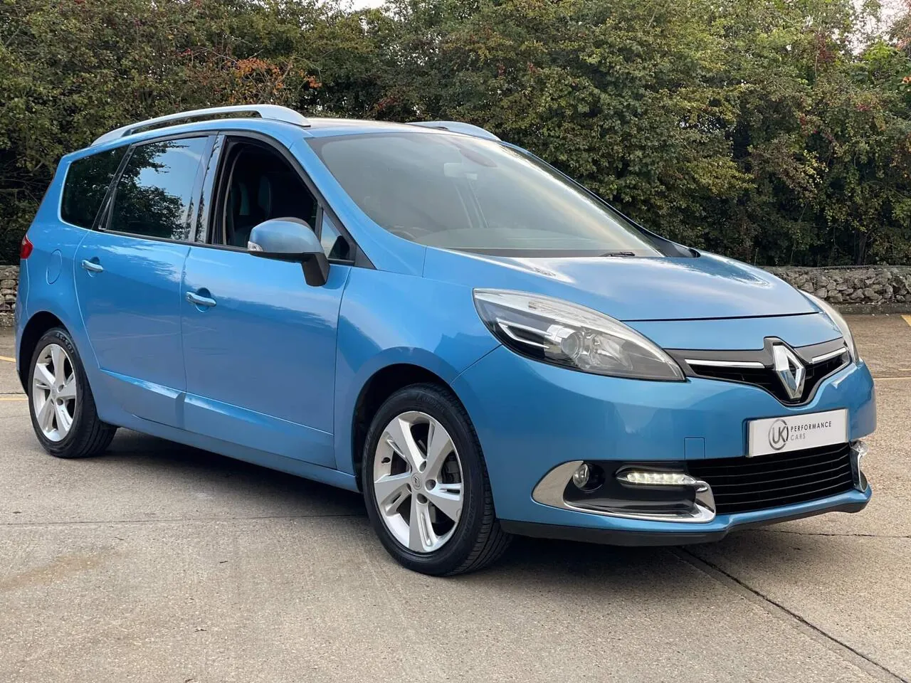 Renault Grand Scenic 2014 photo 3