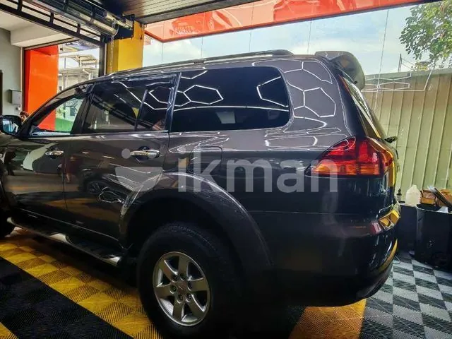 Mitsubishi Montero Sport 2011 photo 5