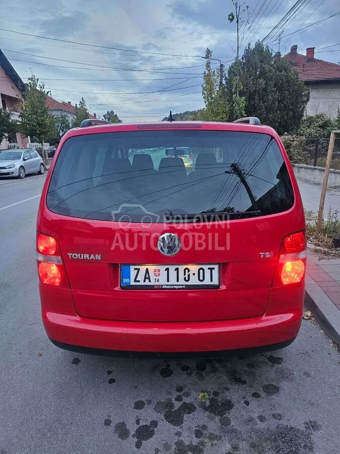 Volkswagen Touran 2008 photo 2