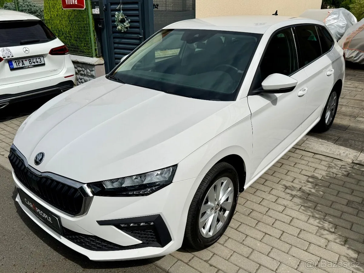Skoda Scala 2024 photo 2