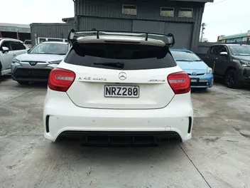 Mercedes-Benz A-Class 2014 photo 4