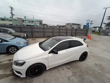 Mercedes-Benz A-Class 2014 photo 2