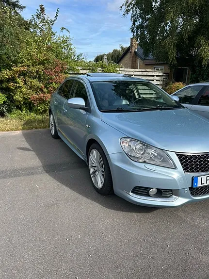 Suzuki Kizashi