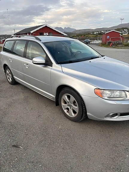 Volvo V70 2008 photo 3