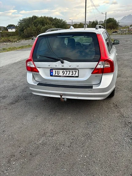 Volvo V70 2008 photo 4