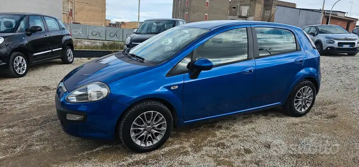 Fiat Punto Evo 2011 photo 3