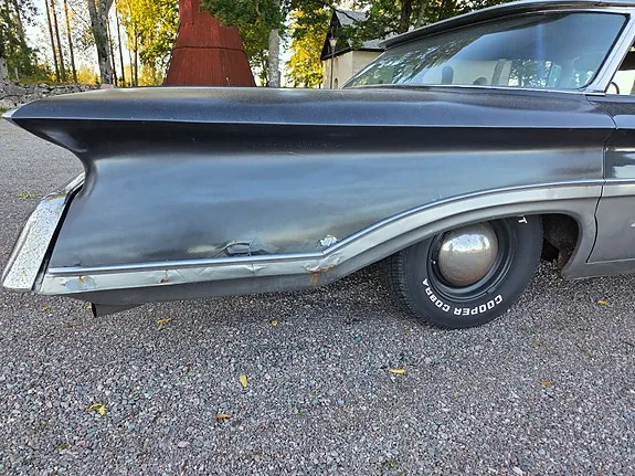 Oldsmobile Dynamic 88 1960 photo 4