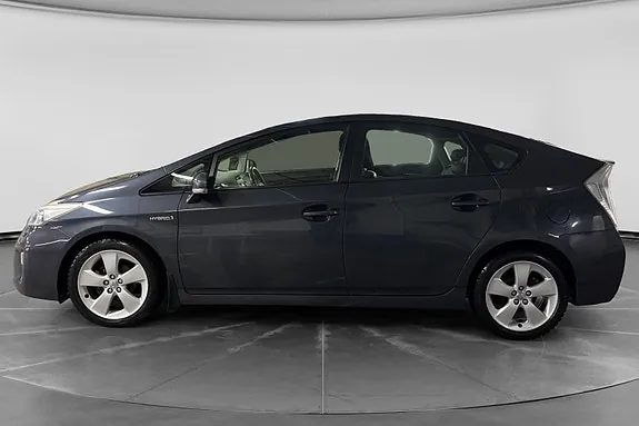 Toyota Prius 2012 photo 2
