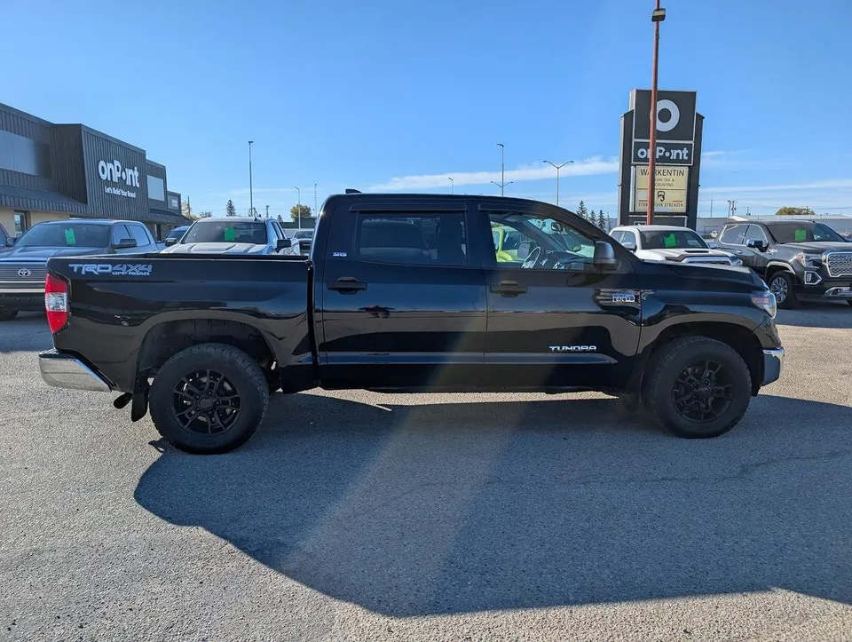 Toyota Tundra 2021 photo 3