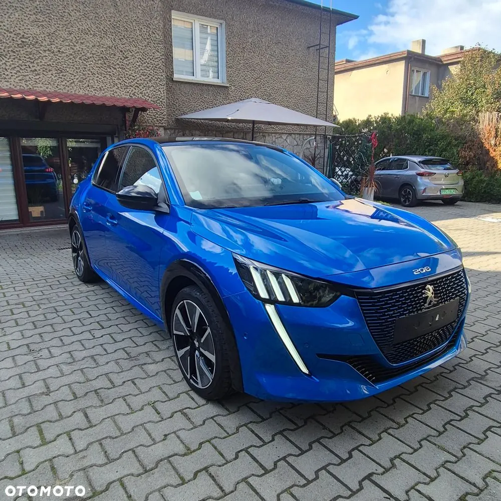 Peugeot 208 2021 photo 2