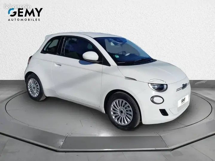 Fiat 500 2024 photo 3