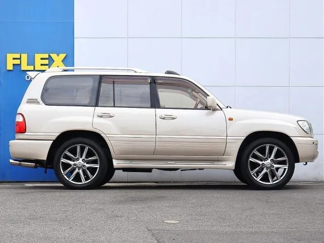 Toyota Land Cruiser 100 2002 photo 5