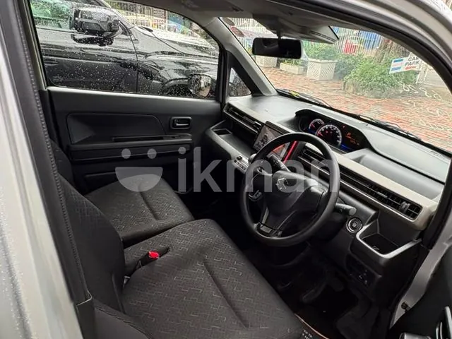 Suzuki Wagon R Fx 2025 photo 3