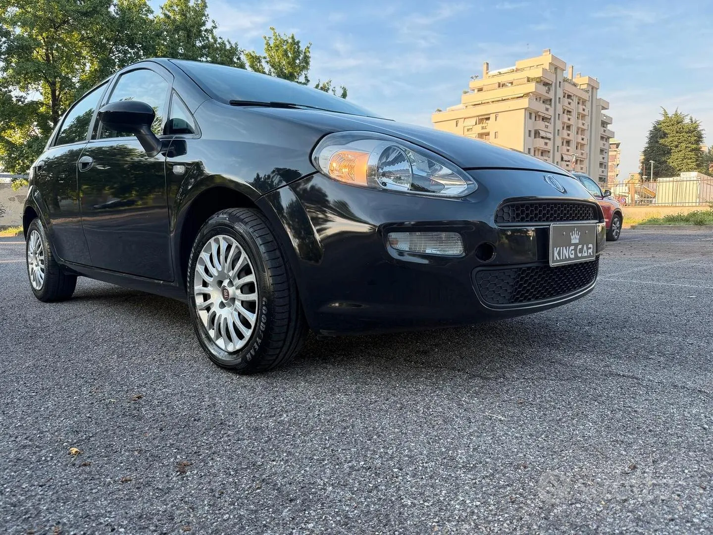 Fiat Punto 2015 photo 2