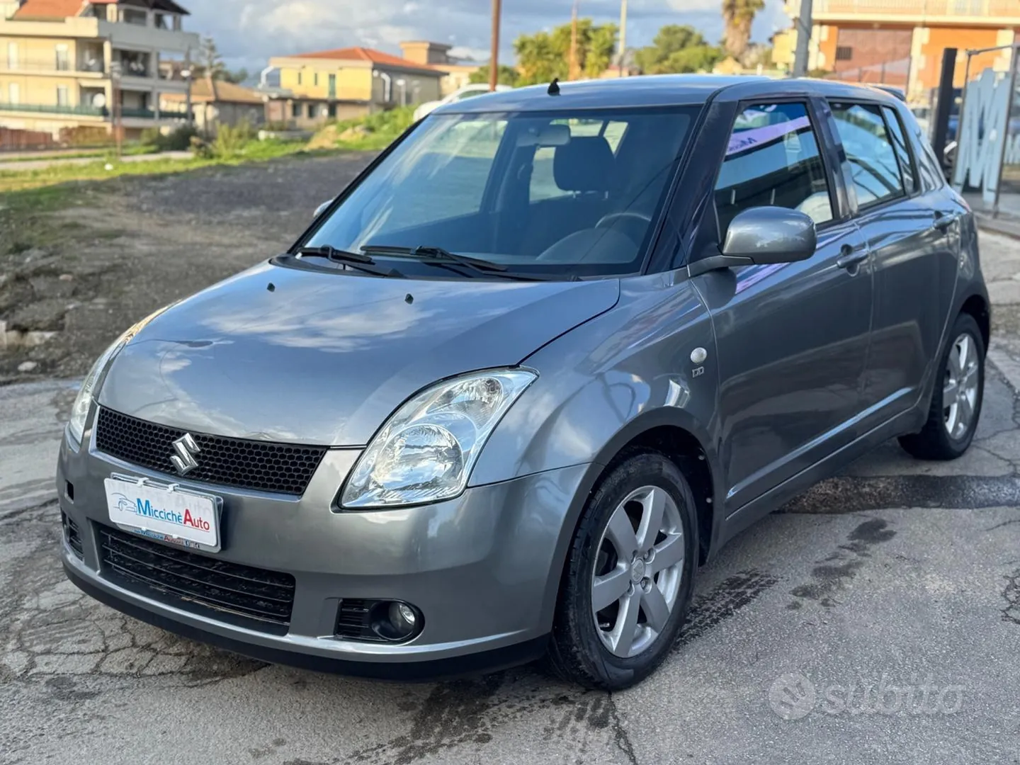 Suzuki Swift 2007 photo 4
