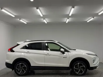 Mitsubishi Eclipse Cross 2022 photo 3
