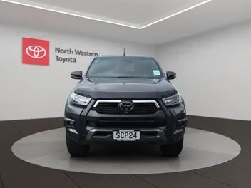 Toyota Hilux 2022 photo 3