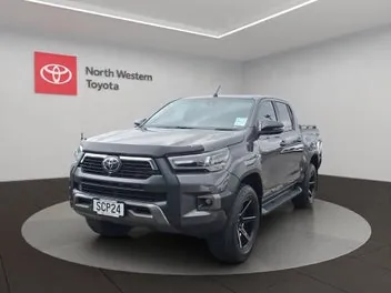 Toyota Hilux 2022 photo 4