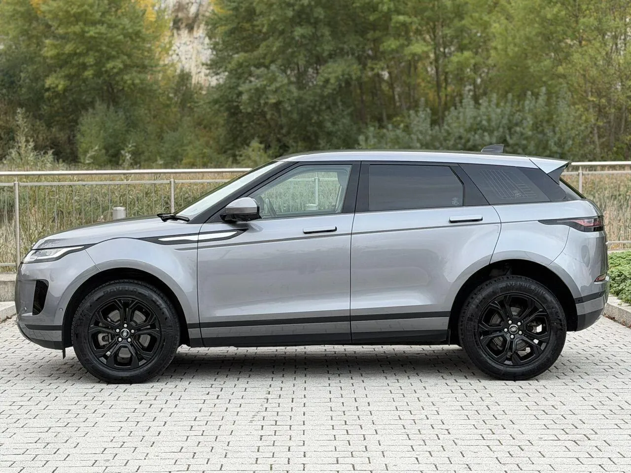 Land Rover Range Rover Evoque 2020 photo 4