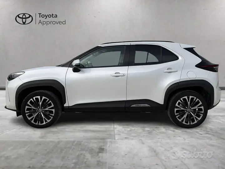 Toyota Yaris Cross 2023 photo 3