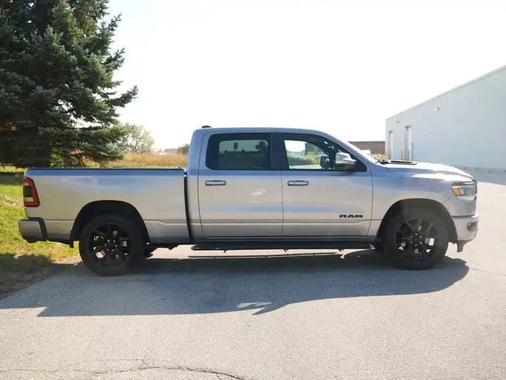 Ram 1500 2022 photo 2