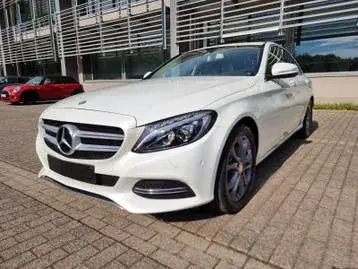 Mercedes-Benz C200