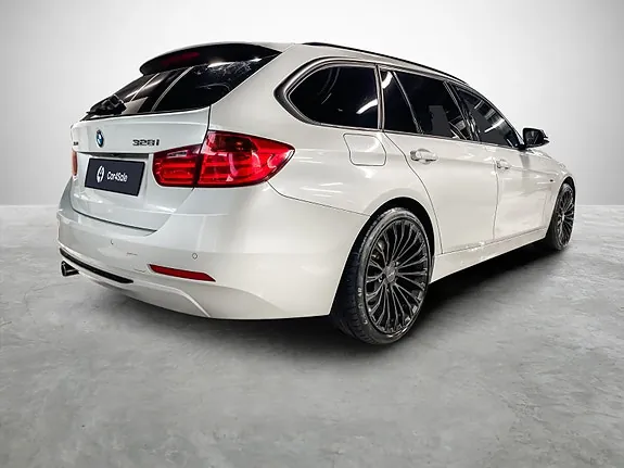 BMW 328I 2015 photo 4