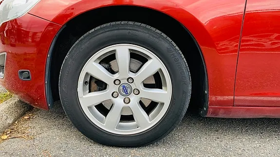 Volvo V60 2011 photo 5