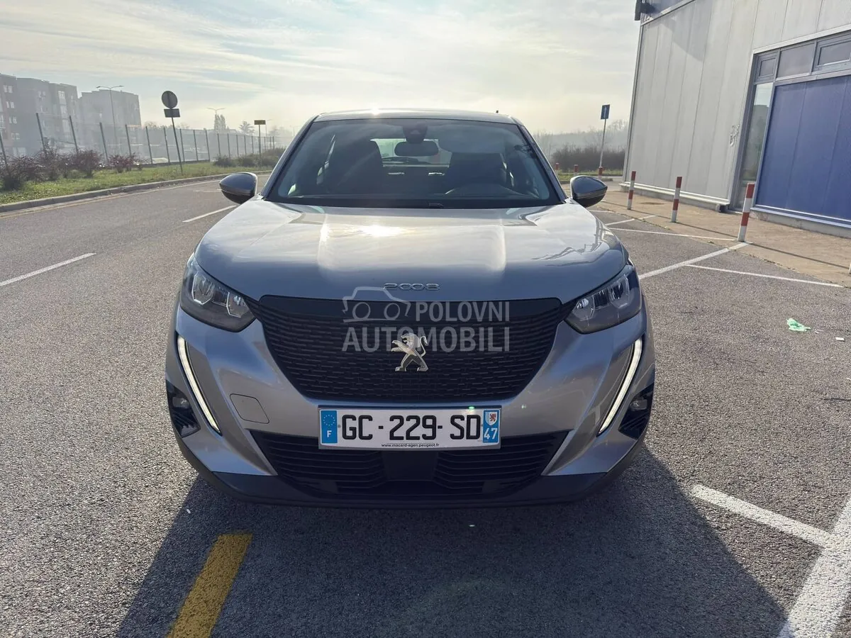 Peugeot 2008 2021 photo 5