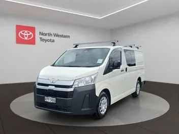 Toyota Hiace 2026 photo 4