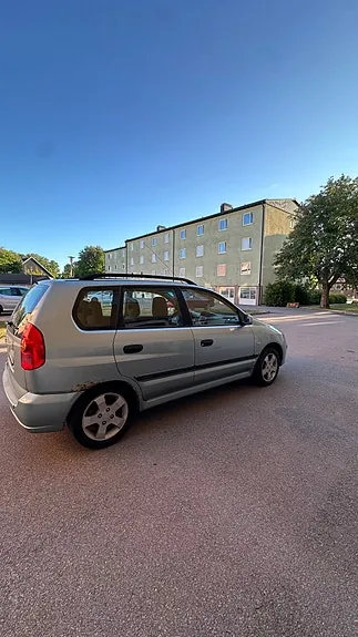 Mitsubishi Space Star 2004 photo 3
