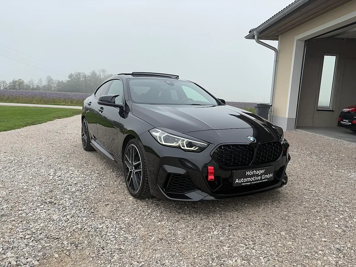 BMW 2 Series 2020 photo 2