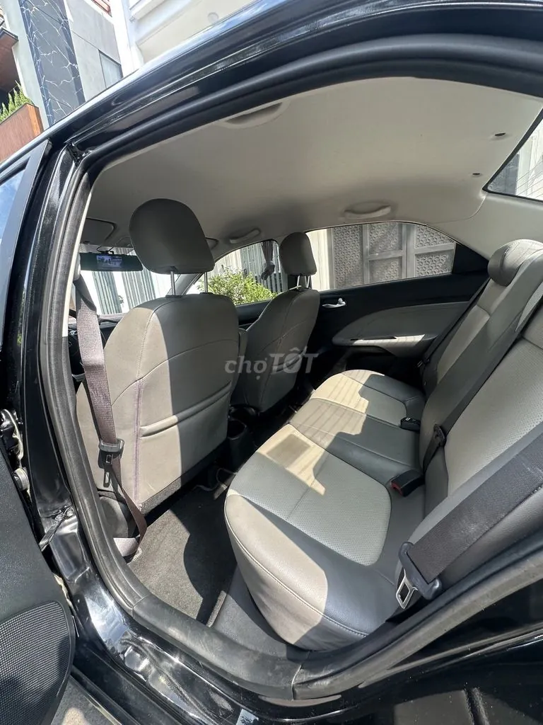 Kia Soluto 2019 photo 5