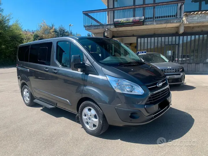 Ford Tourneo