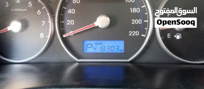 Hyundai Santa Fe 2012 photo 2