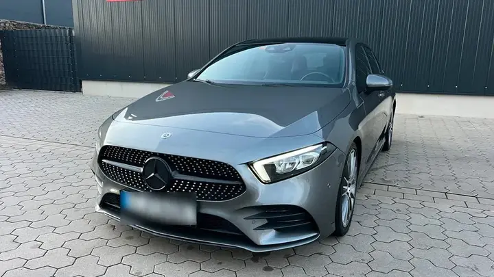 Mercedes-Benz A250