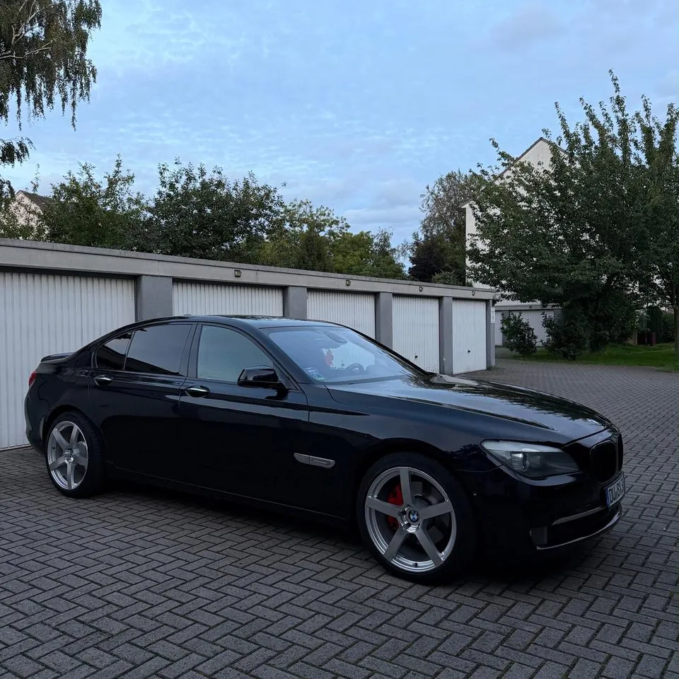 BMW 730D