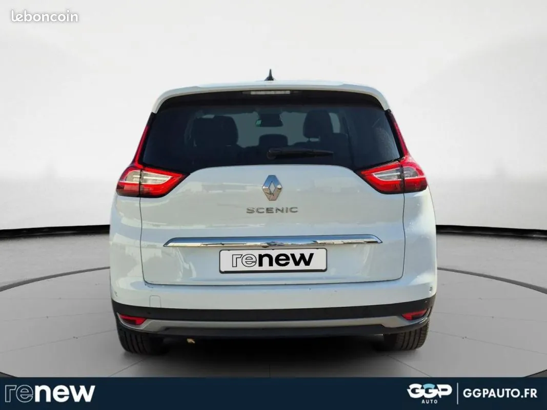 Renault Grand Scenic 2022 photo 4