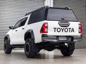 Toyota Hilux 2024 photo 3