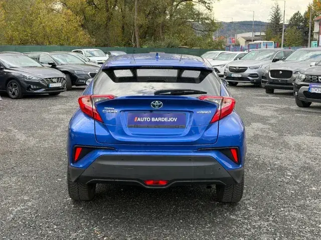 Toyota C-Hr 2019 photo 4