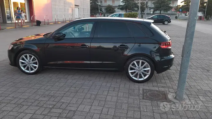 Audi A3 2013 photo 2