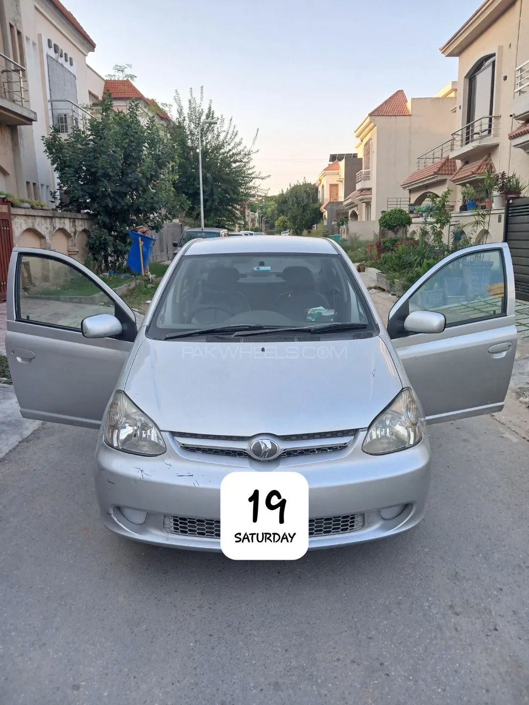 Toyota Platz