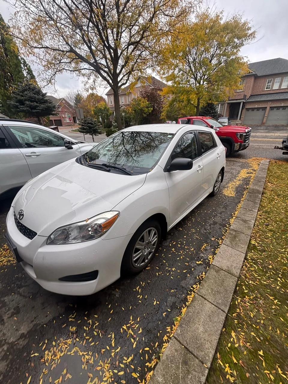 Toyota Matrix 2013 photo 2